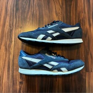 Reebok Men's Navy and White Sneakers